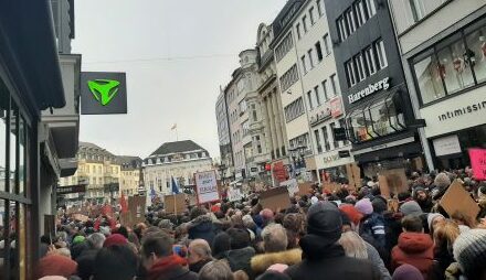 BUZ Aktuell – Kundgebung in Bonn gegen Rechtsextremismus und für den Schutz unserer Demokratie
